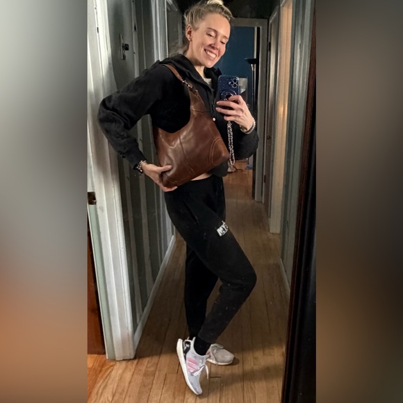 Coach. Elegant Brown Leather Shoulder Bag - Picture 15 of 15